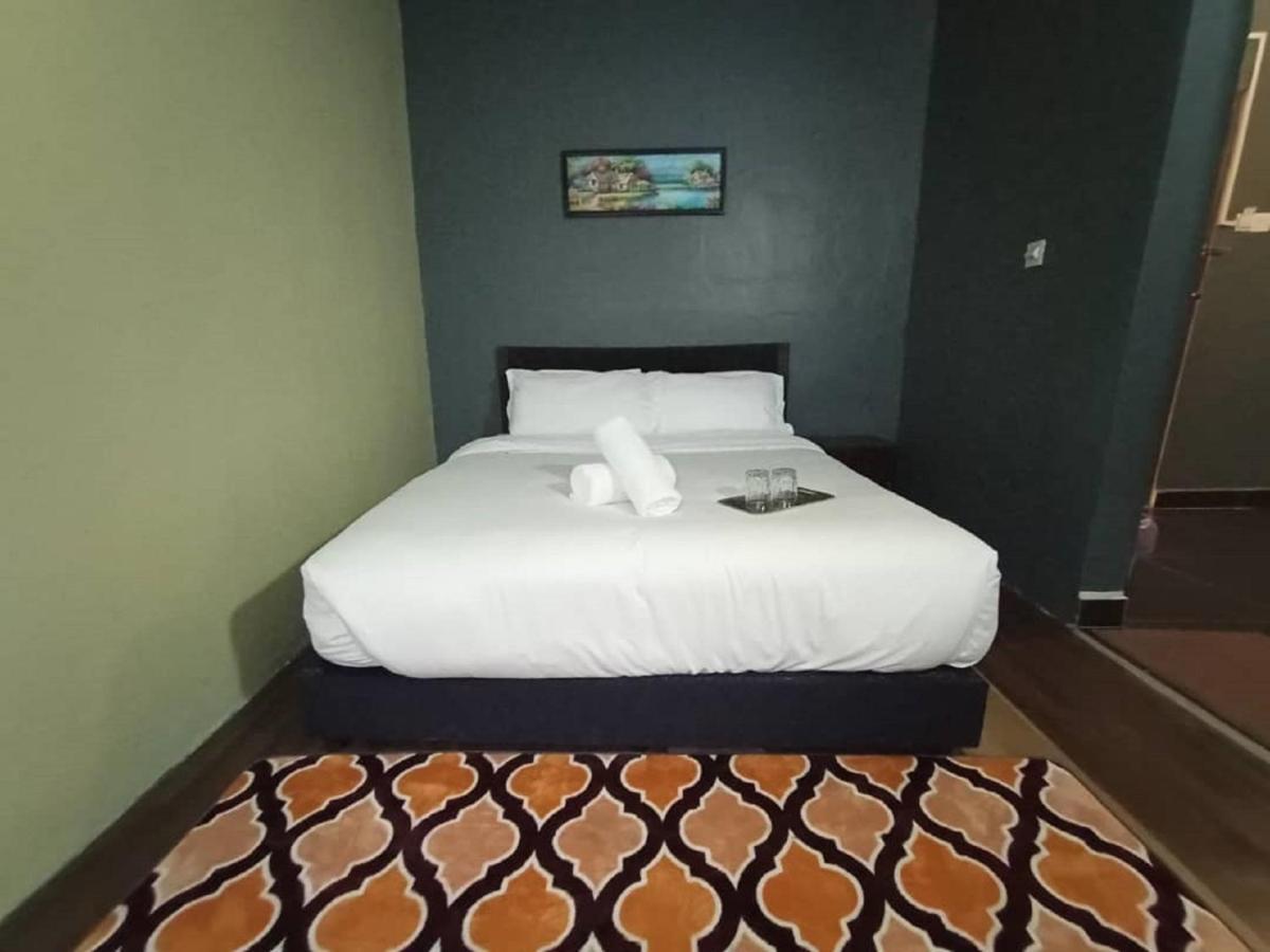 ไพน์ บูทิก โฮเต็ล Hotel บาตูกาจาห์ ภายนอก รูปภาพ