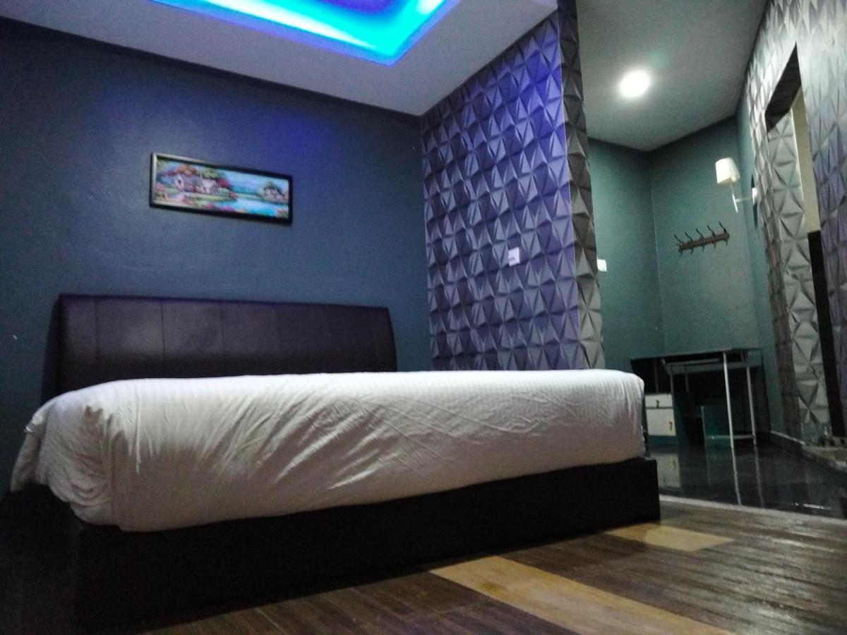 ไพน์ บูทิก โฮเต็ล Hotel บาตูกาจาห์ ภายนอก รูปภาพ