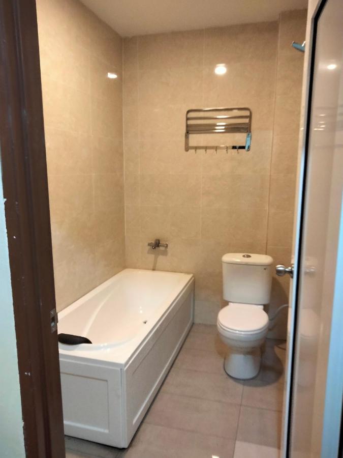 ไพน์ บูทิก โฮเต็ล Hotel บาตูกาจาห์ ภายนอก รูปภาพ
