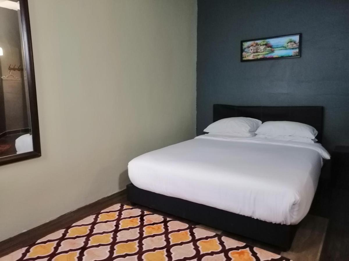 ไพน์ บูทิก โฮเต็ล Hotel บาตูกาจาห์ ภายนอก รูปภาพ